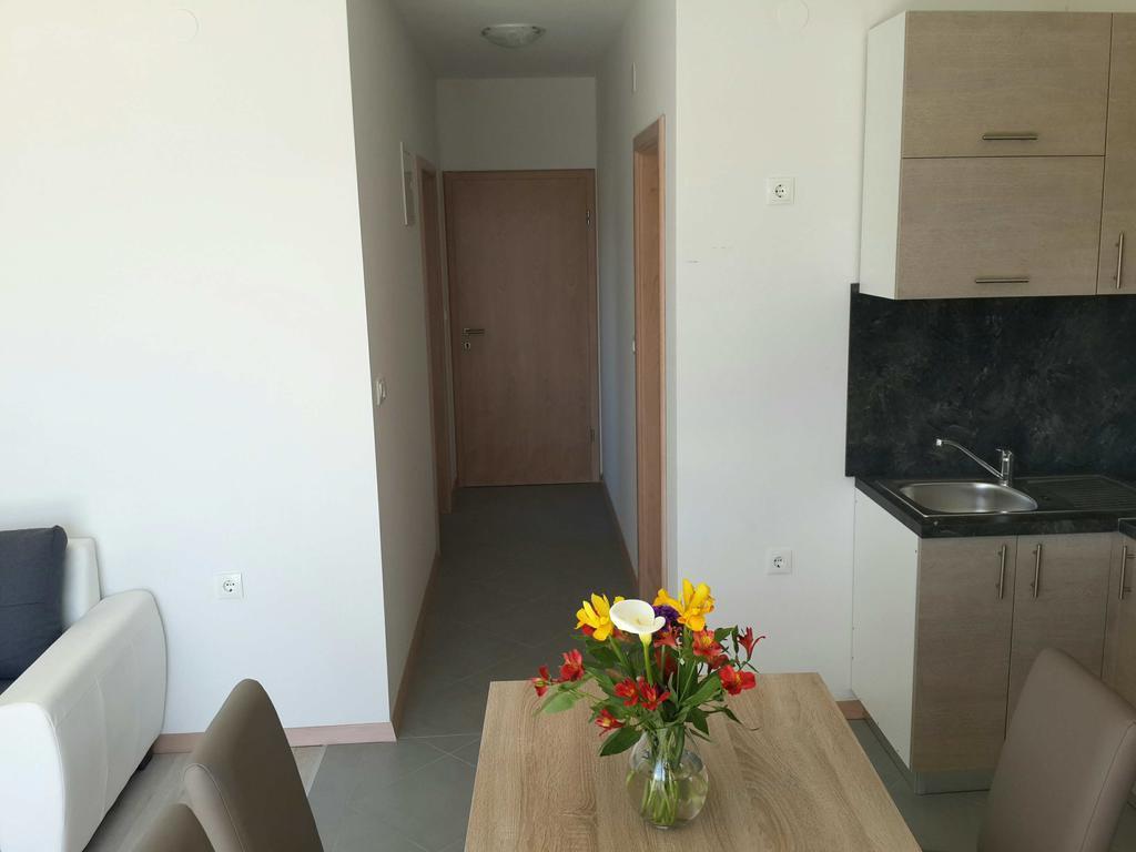 Solmaris Apartments Sukošan Eksteriør billede