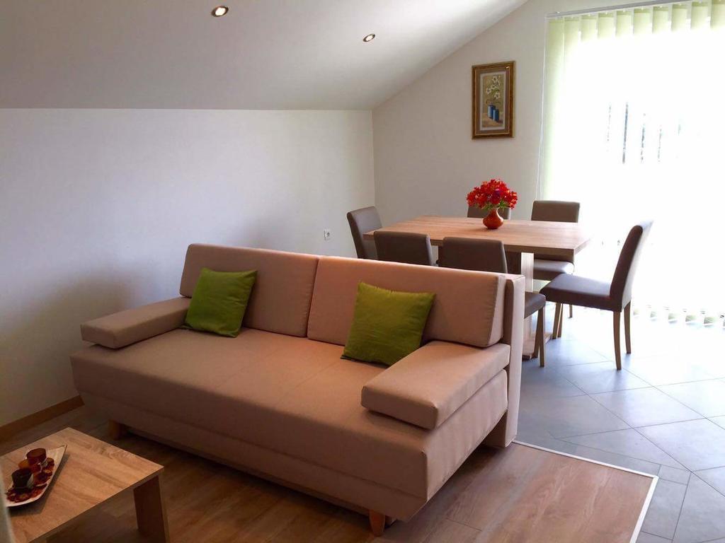 Solmaris Apartments Sukošan Eksteriør billede