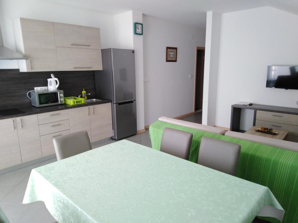 Solmaris Apartments Sukošan Eksteriør billede